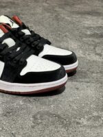 Air Jordan 1 Low - تصویر 3