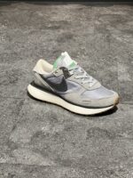 Nike Waffle Phoenix