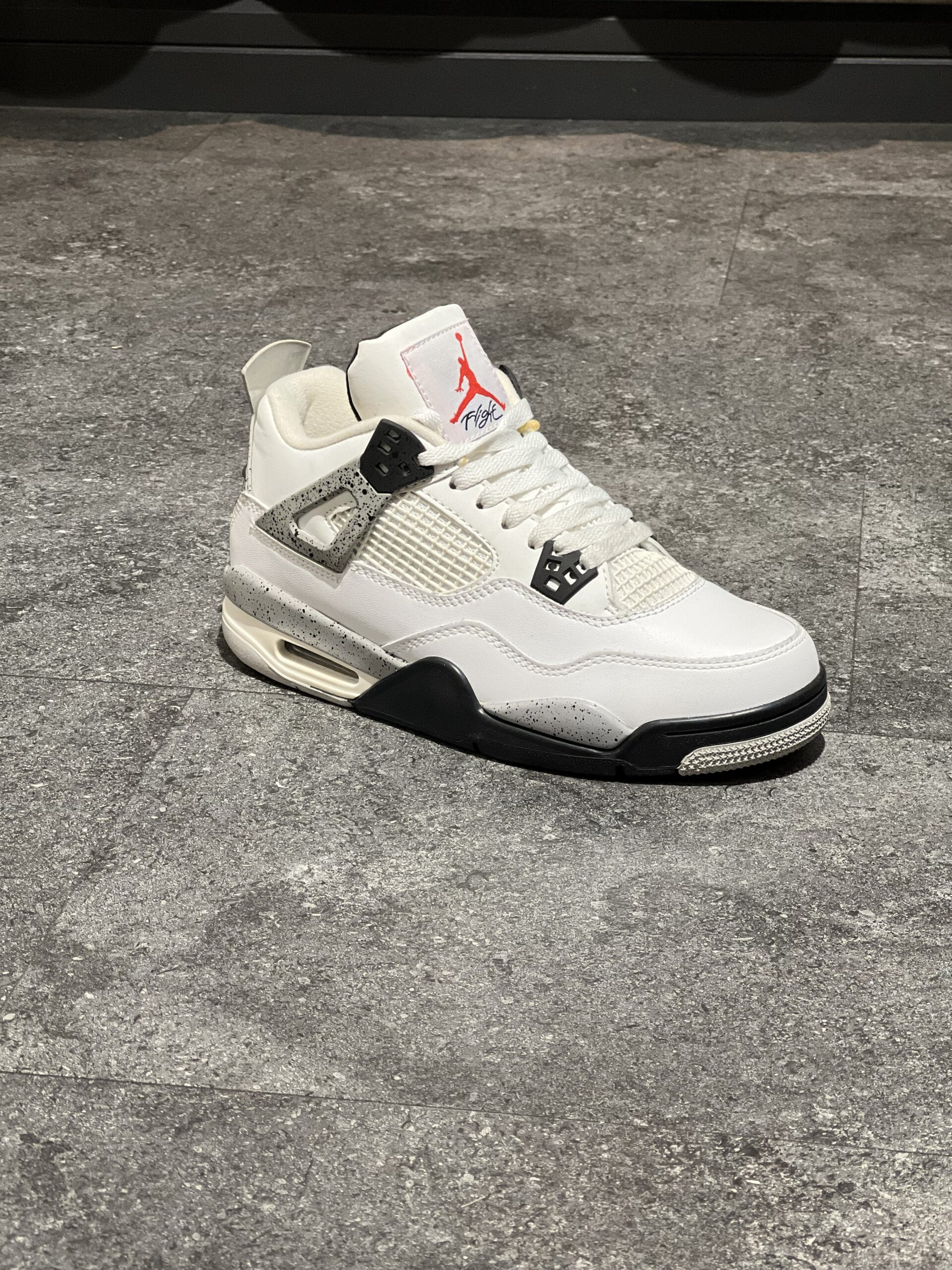 IMG_0132 Air Jordan 4 White Cement - تصویر 1