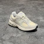 New Balance 2002 R