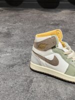 Air Jordan 1 Mid - تصویر 2