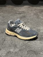 New Balance 2002 R