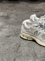 New Balance 2002 R - تصویر 2