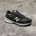 New Balance 990 V5