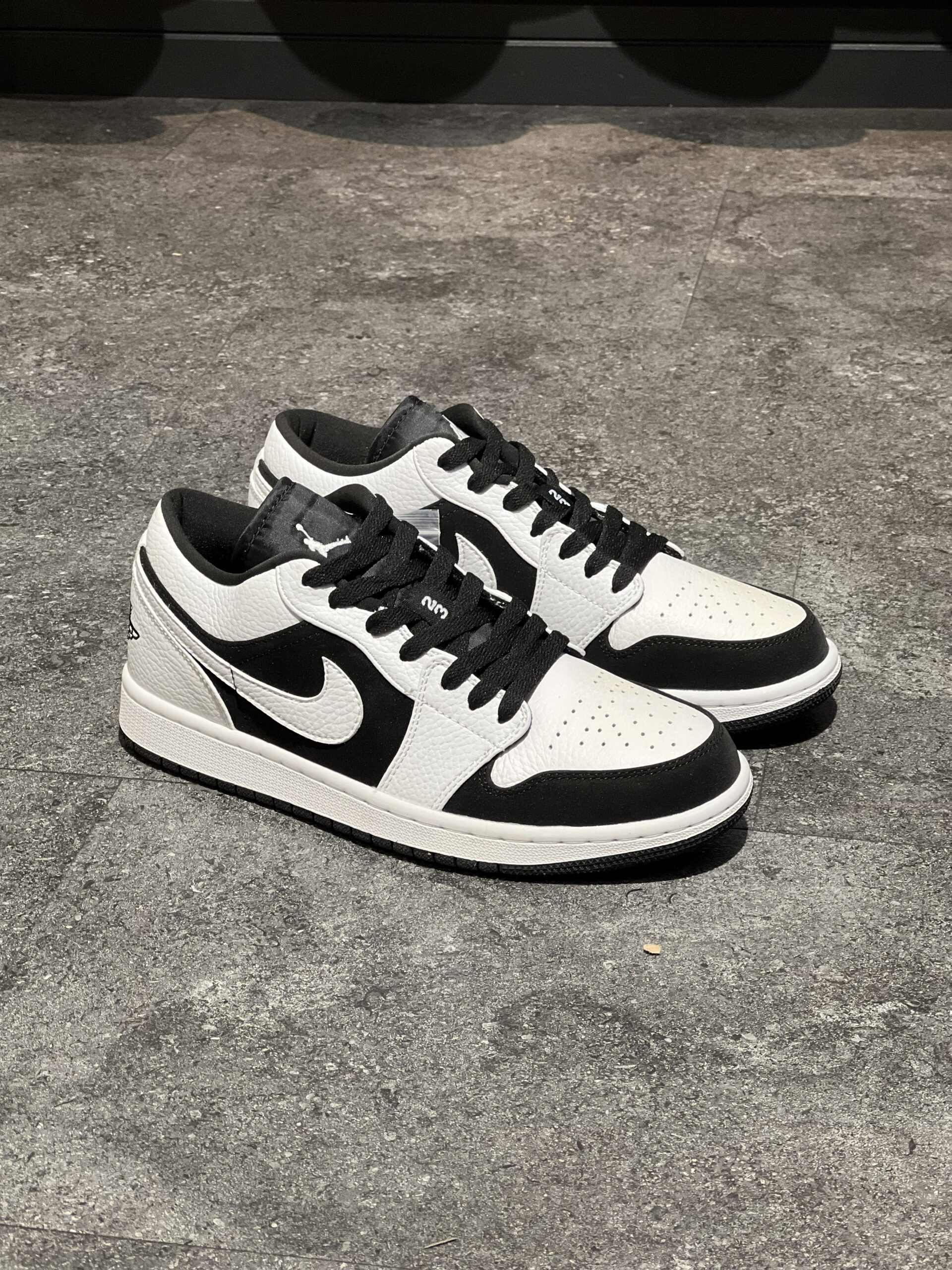 IMG_0632 Air Jordan 1 Low - تصویر 1