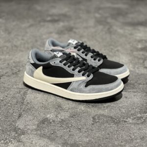 Air Jordan 1 Low