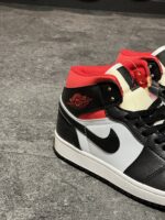 Air Jordan 1 Mid - تصویر 2